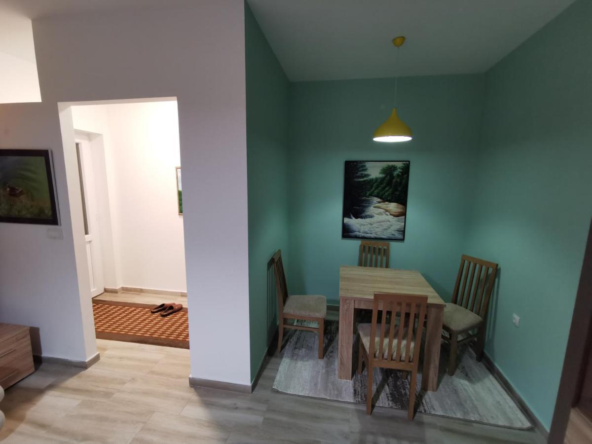 Crown Apartments スコピエ エクステリア 写真