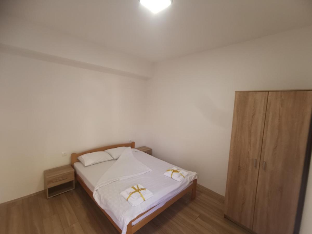 Crown Apartments スコピエ エクステリア 写真